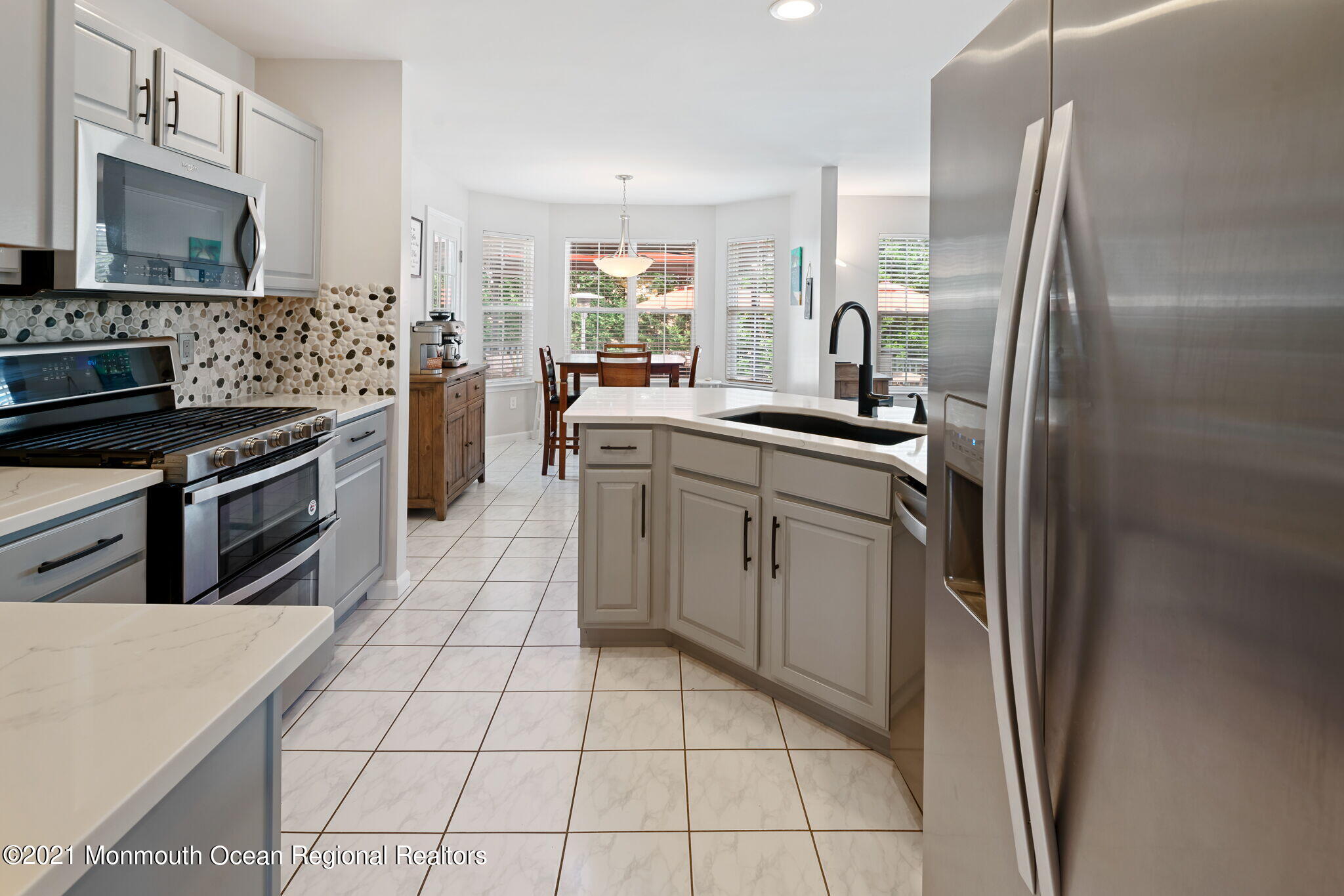 132 Swordfish Road Manahawkin, NJ 08050 - Photo 21 of 90 070-original-photo