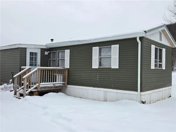 $69,900 | 39 Leisure Village Road, Delhi, NY 13753