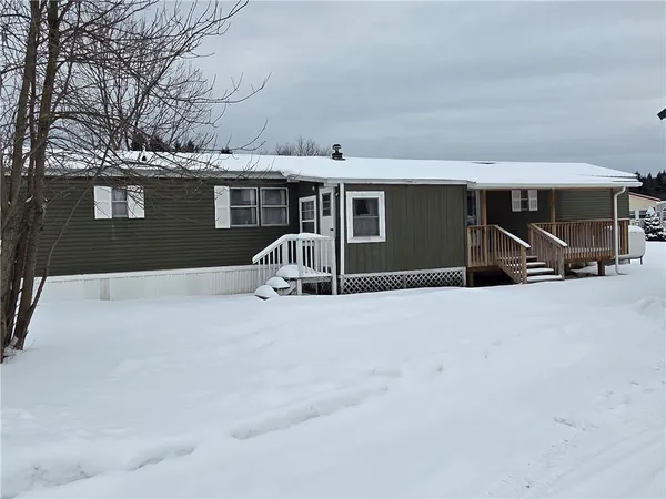 $69,900 | 39 Leisure Village Road, Delhi, NY 13753