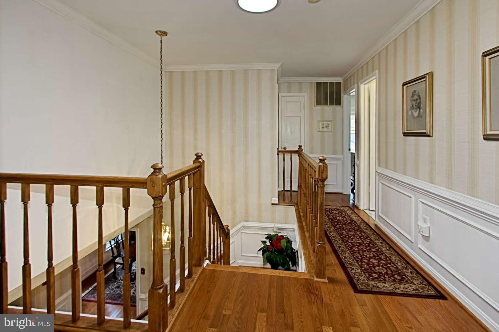 7620 Gralnick Place Springfield, VA 22153 - Photo 12 of 30 HARDWOOD MAIN AND UPPER LEVEL