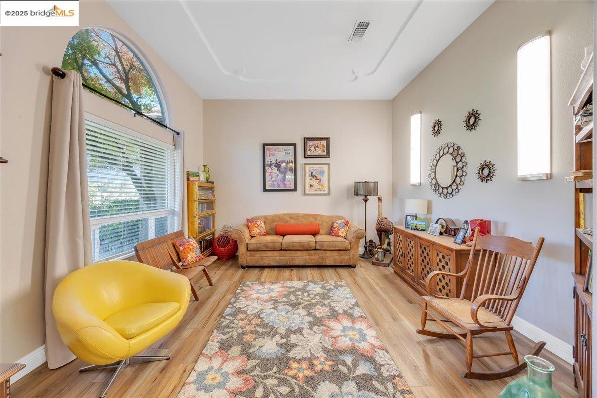 10200 Bell Mooney Road Jamestown, CA 95327 - Photo 7 of 60 a living room with furniture and a large window