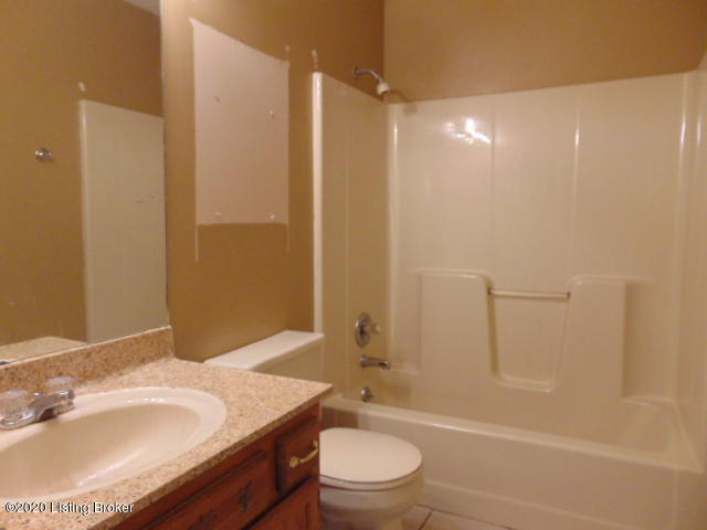 2220 Evergreen Road Frankfort, KY 40601 - Photo 21 of 25 DSC01741