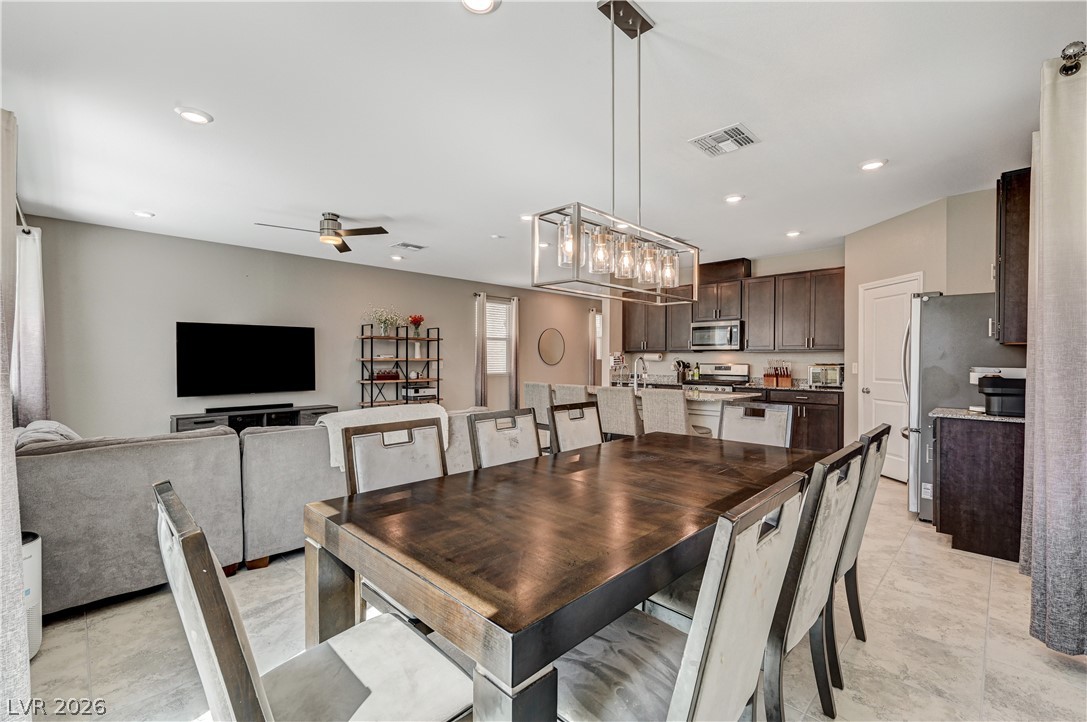10621 Adobe Rnch Street Las Vegas, NV 89141 - Photo 13 of 61