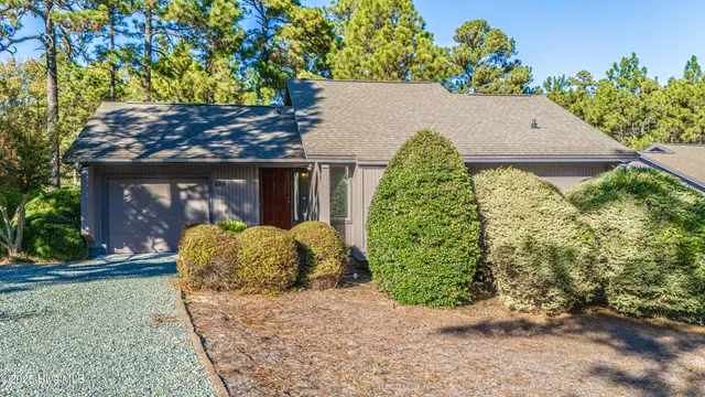 $415,000 | 135 Glen Abbey Trail, Pinehurst, NC 28374
