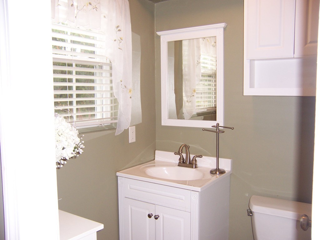 144 Old Ferry Road, Unit K Haverhill, MA 01830 - Photo 11 of 14 Gallery Image 11