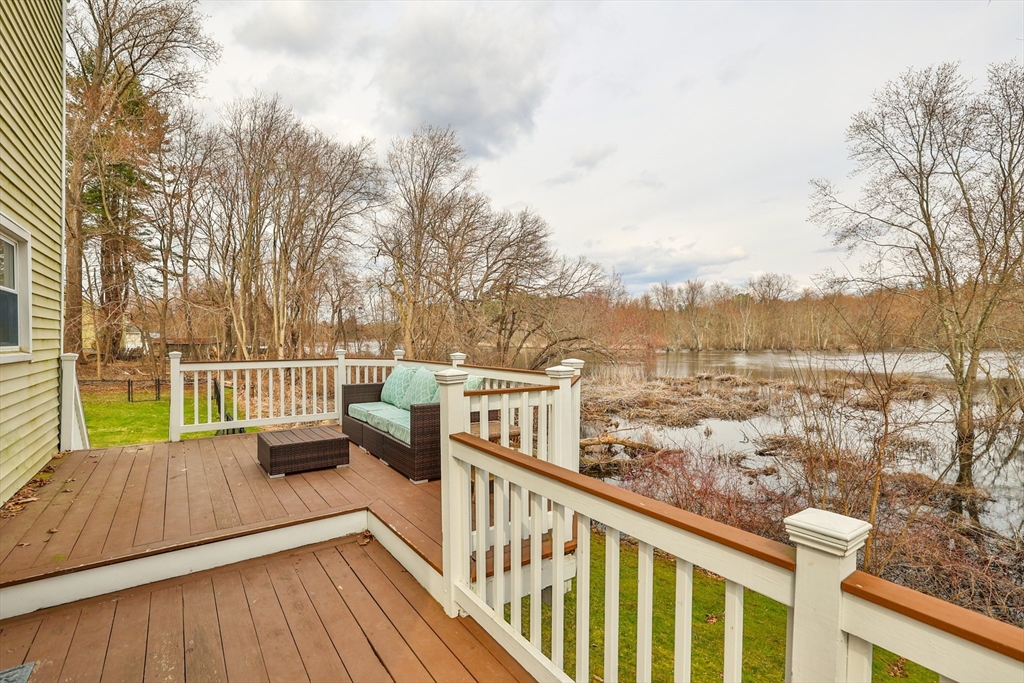 12 Post Road North Billerica, MA 01862 - Photo 31 of 38 a view of a balcony with wooden floor and fence