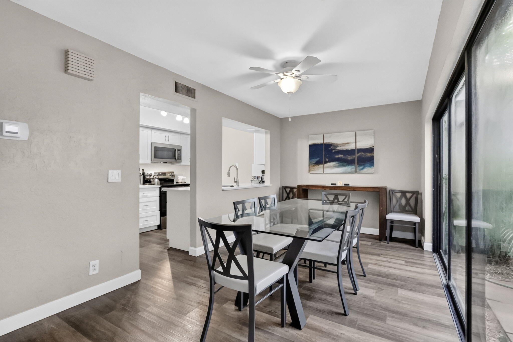 2301 South Ocean Boulevard, Unit 5B Boca Raton, FL 33432 - Photo 9 of 36 Dining Room