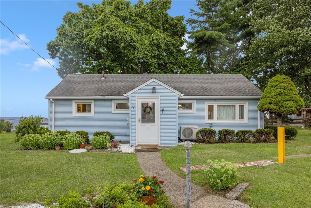 7 Lane 1 Warwick, RI 02888 - Photo 34 of 42