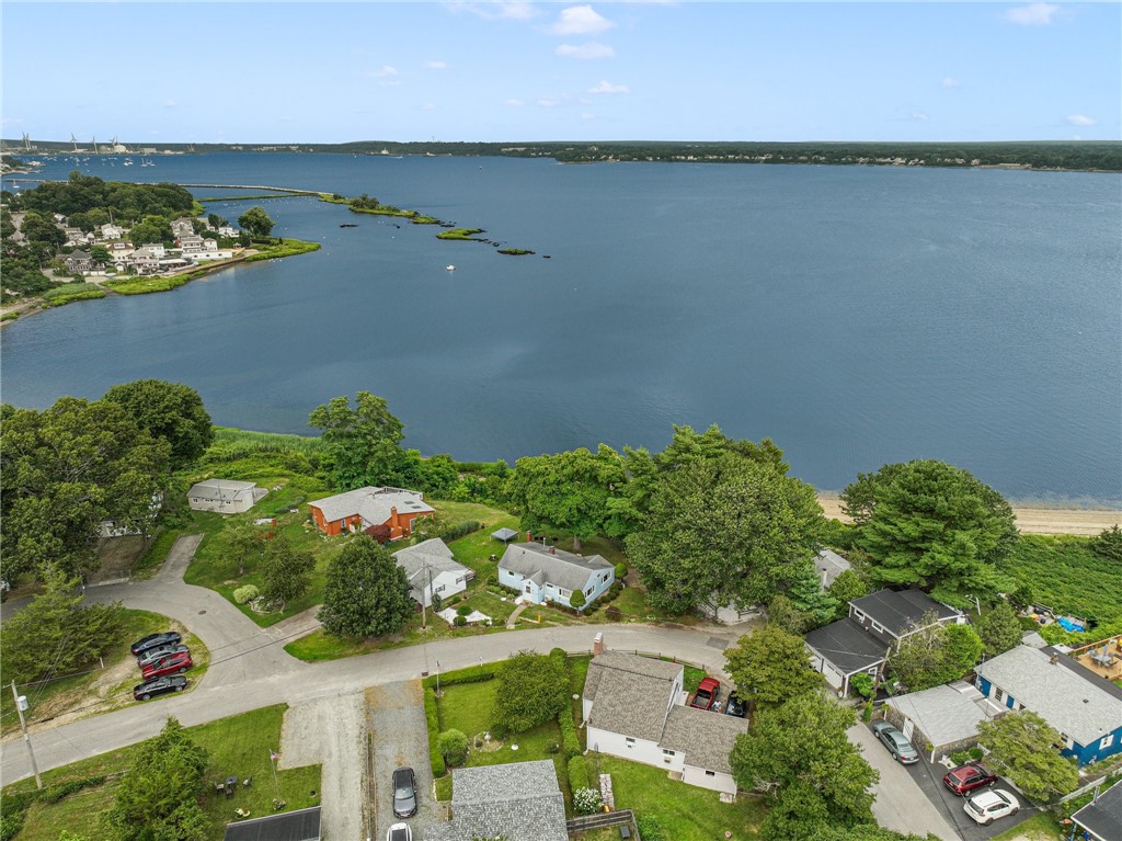 7 Lane 1 Warwick, RI 02888 - Photo 40 of 42