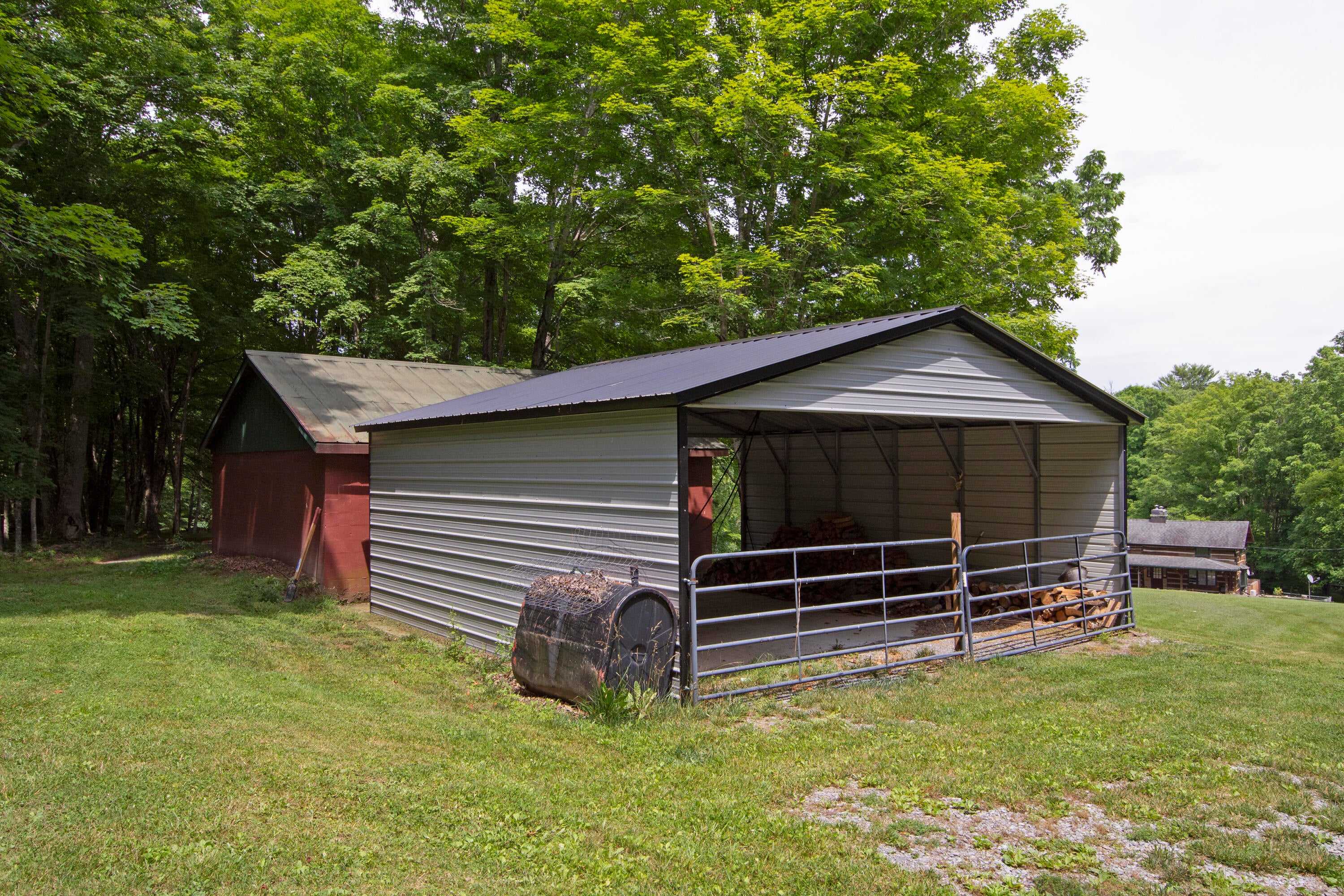 553 Phillips Cemetery Road Alderson, WV 24910 - Photo 38 of 50 Gallery Image 38