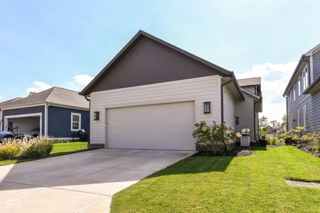 $599,999 | 1512 Evenstar Boulevard, Carmel, IN 46280