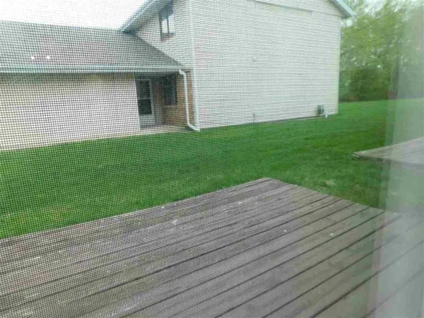 $1,500 | 773 Tulip Lane, Rockford, IL 61107