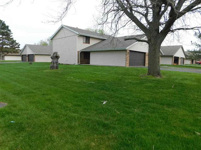 $1,500 | 773 Tulip Lane, Rockford, IL 61107