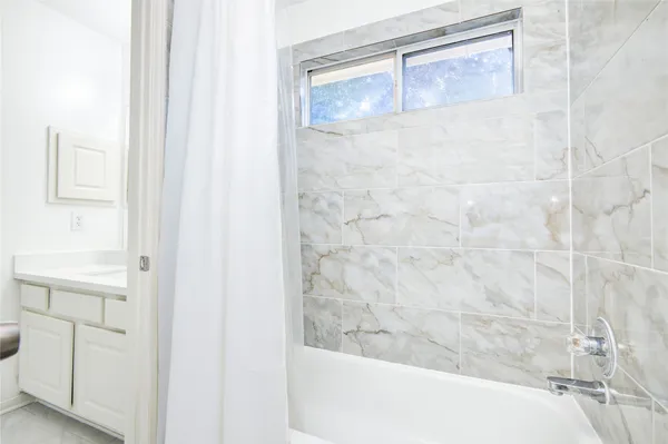 $3,350 | 14411 Chartley Falls Drive, Houston, TX 77044