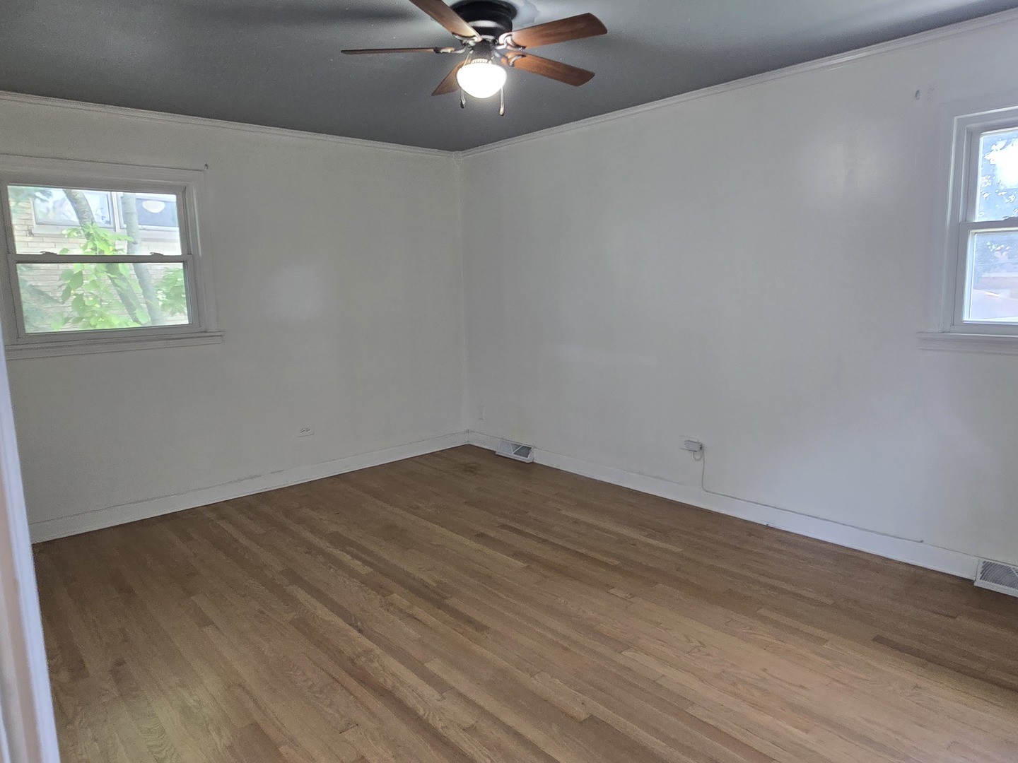 309 Streamside Drive Harvey, IL 60426 - Photo 8 of 12