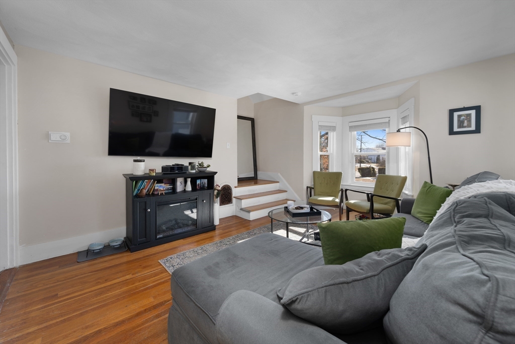 58 Mishawum Road, Unit 2 Woburn, MA 01801 - Photo 7 of 14 Gallery Image 7