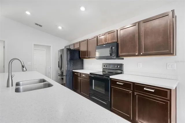 $350,000 | 900 Kingfisher Drive, Haines City, FL 33844