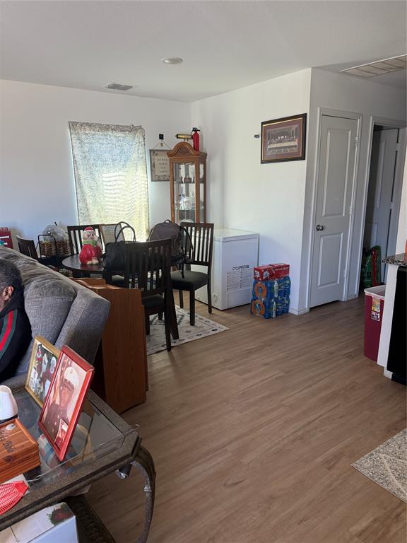 1445 Sterling Way Ferris, TX 75125 - Photo 4 of 9