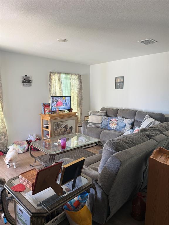 1445 Sterling Way Ferris, TX 75125 - Photo 5 of 9