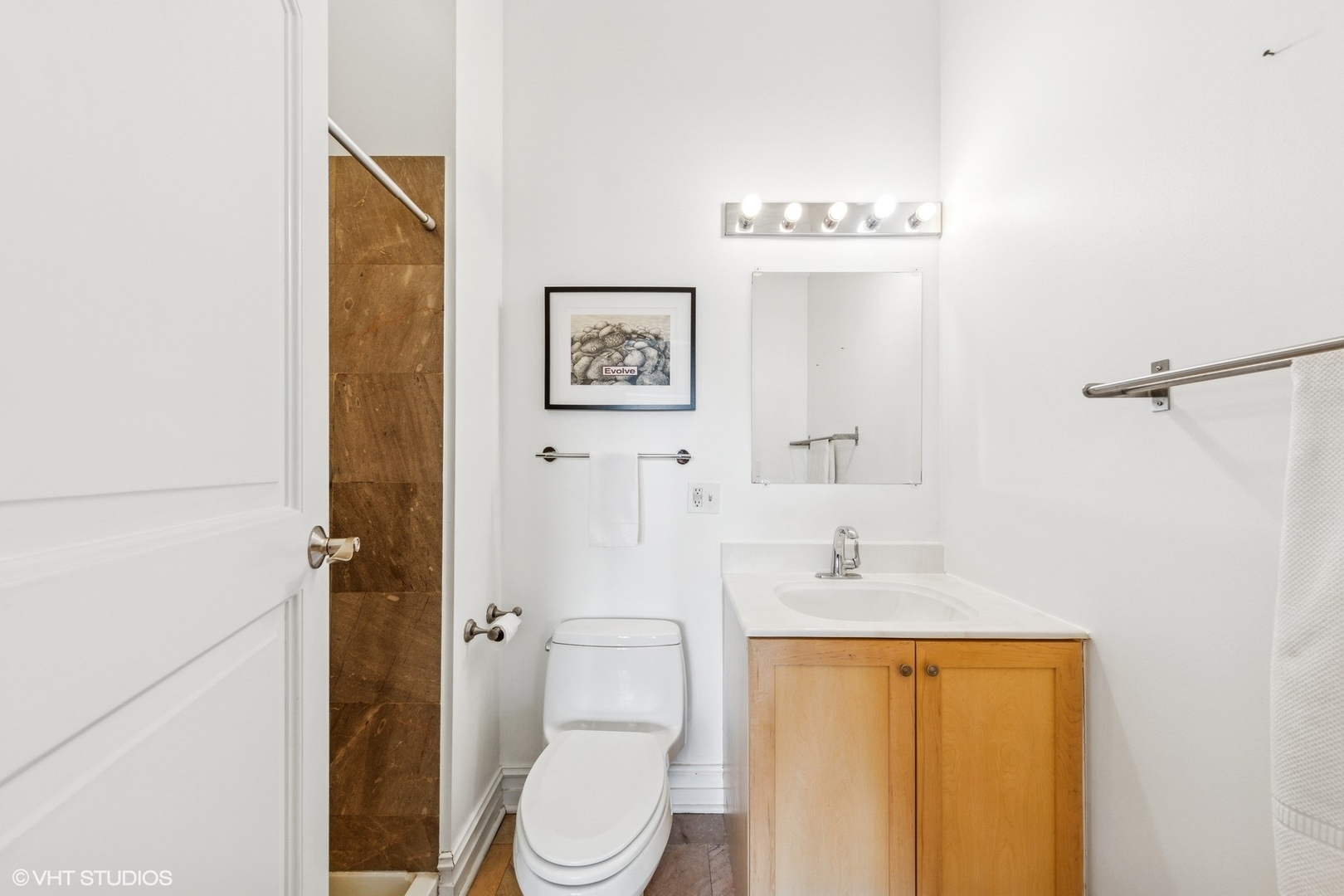 2451 South Western Avenue, Unit 3N Chicago, IL 60608 - Photo 11 of 16