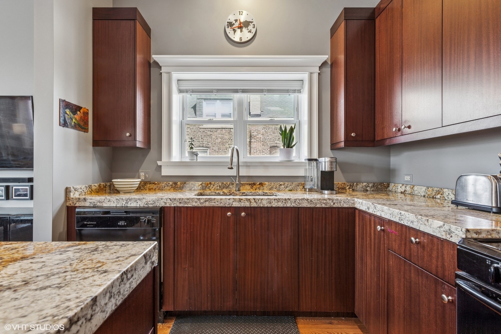 2451 South Western Avenue, Unit 3N Chicago, IL 60608 - Photo 6 of 16