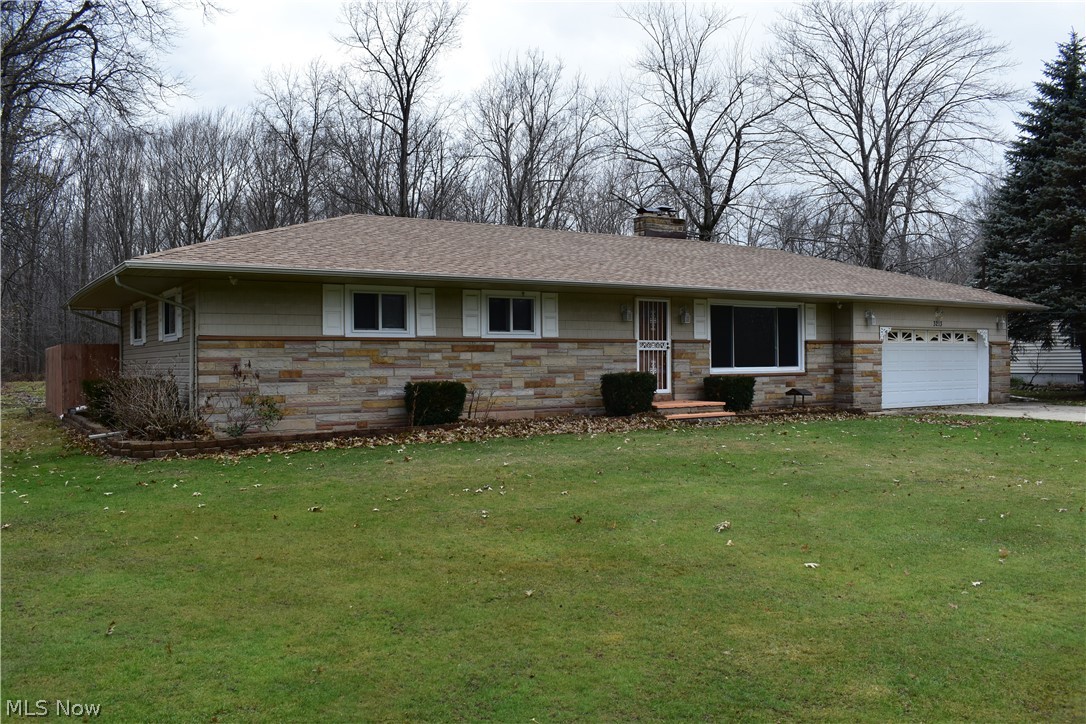 3213 Center Road Ashtabula, OH 44004 - Photo 2 of 31