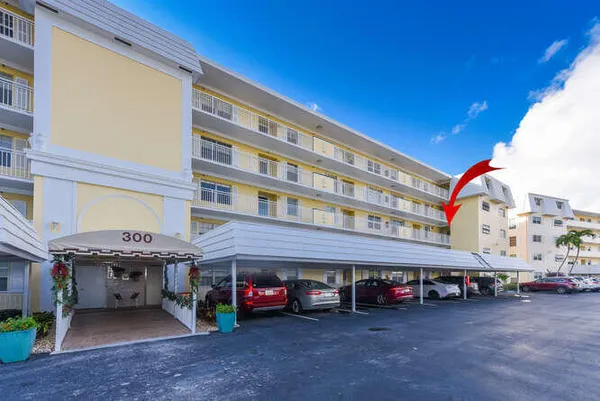 $4,800 | 300 John F Kennedy Drive, Unit 208, Atlantis, FL 33462