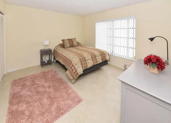 $4,800 | 300 John F Kennedy Drive, Unit 208, Atlantis, FL 33462