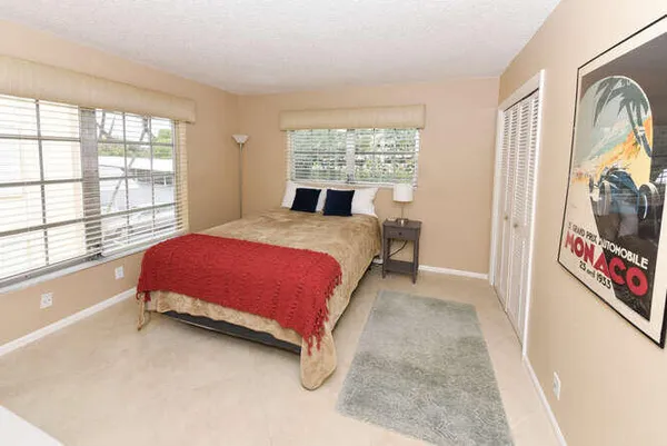 $4,800 | 300 John F Kennedy Drive, Unit 208, Atlantis, FL 33462