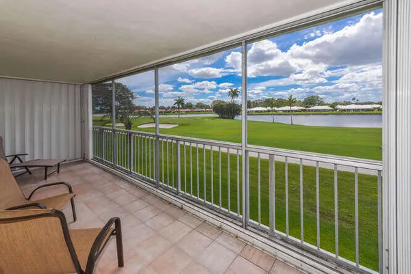 $4,800 | 300 John F Kennedy Drive, Unit 208, Atlantis, FL 33462