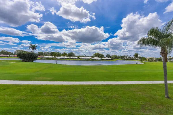 $4,800 | 300 John F Kennedy Drive, Unit 208, Atlantis, FL 33462