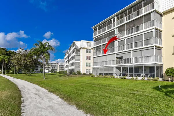 $4,800 | 300 John F Kennedy Drive, Unit 208, Atlantis, FL 33462
