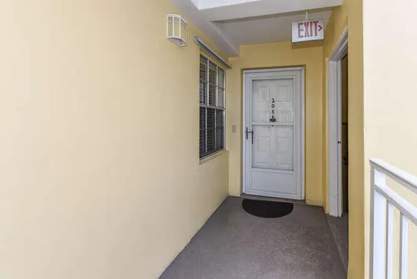 $4,800 | 300 John F Kennedy Drive, Unit 208, Atlantis, FL 33462