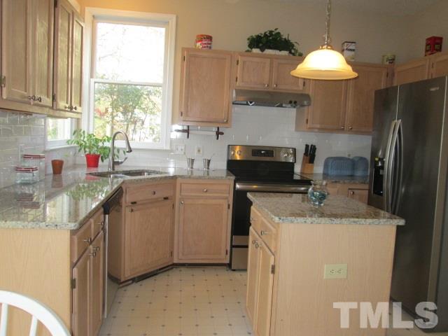 9721 Talman Court Raleigh, NC 27615 - Photo 12 of 30 Gallery Image 12