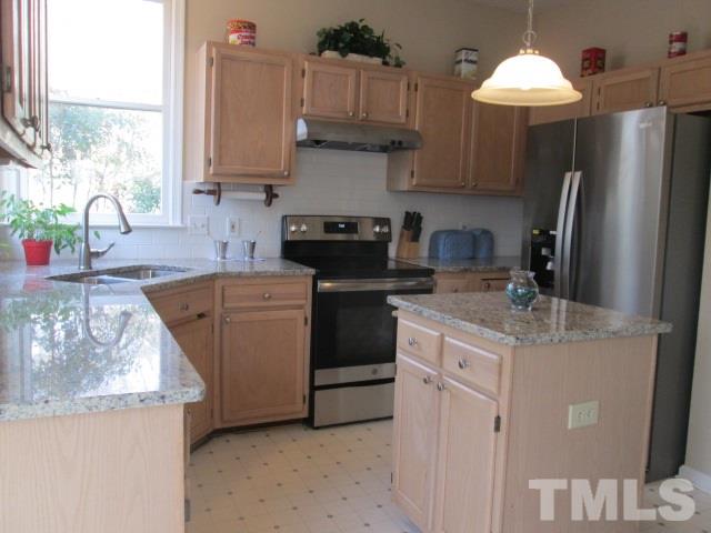 9721 Talman Court Raleigh, NC 27615 - Photo 17 of 30 Gallery Image 17