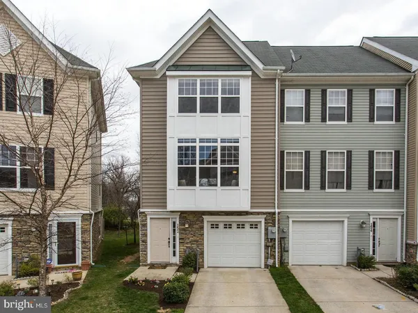 $3,350 | 152 Moore Drive, Rockville, MD 20850
