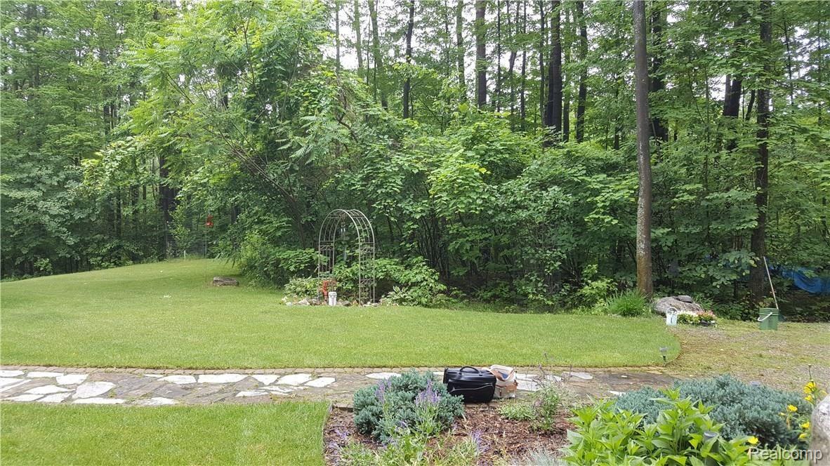 10571 Ridgewood Trail Lake, MI 48632 - Photo 20 of 20 20170623_111505.jpg