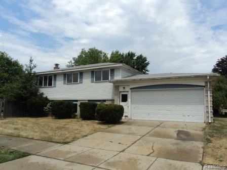 1401 Walnut Ridge Circle Canton, MI 48187 - Photo 4 of 18 Side.JPG