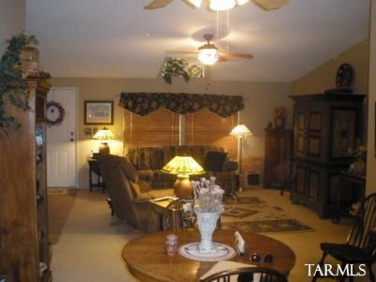 6170 North Chaparral Road Tucson, AZ 85743 - Photo 11 of 22 Gallery Image 11