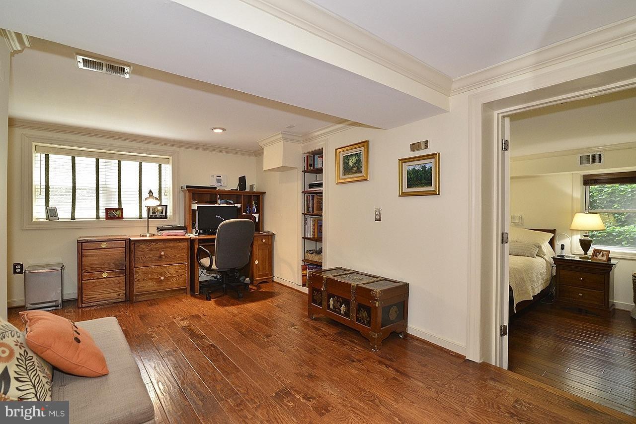 3446 Luttrell Road Annandale, VA 22003 - Photo 11 of 30 Office