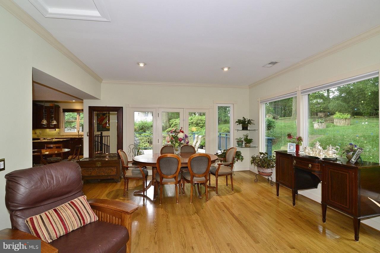 3446 Luttrell Road Annandale, VA 22003 - Photo 7 of 30 Interior (General)