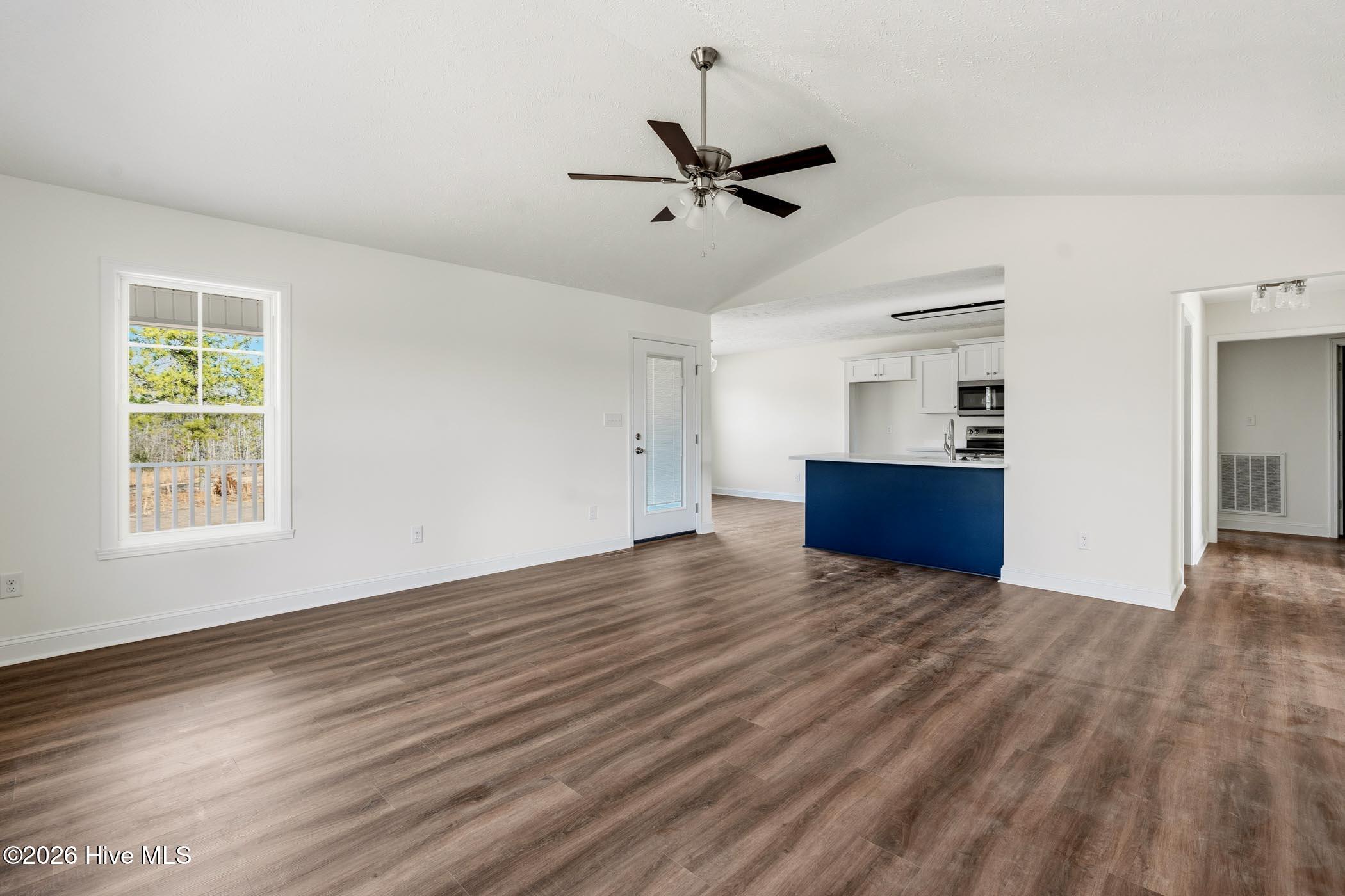 344 Adelia Drive Rockingham, NC 28379 - Photo 4 of 37 A7400371