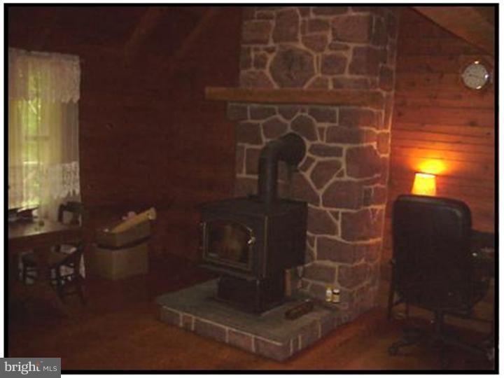 888 Ellis Woods Road Pottstown, PA 19465 - Photo 7 of 23 Great Room