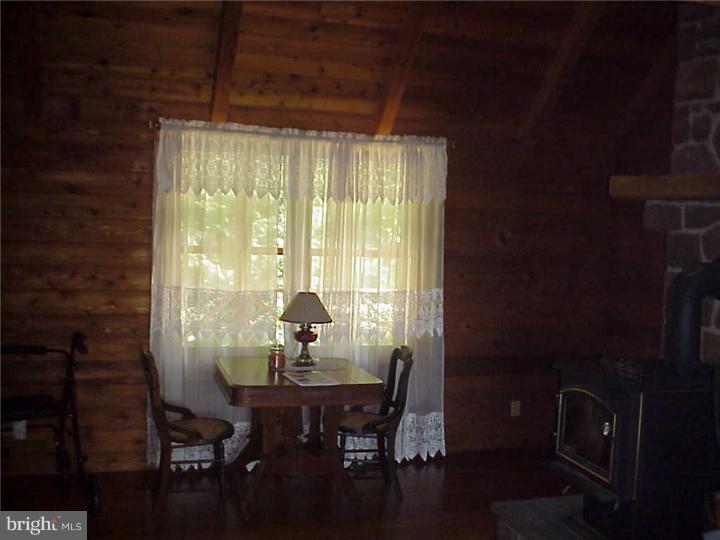 888 Ellis Woods Road Pottstown, PA 19465 - Photo 8 of 23 Great Room