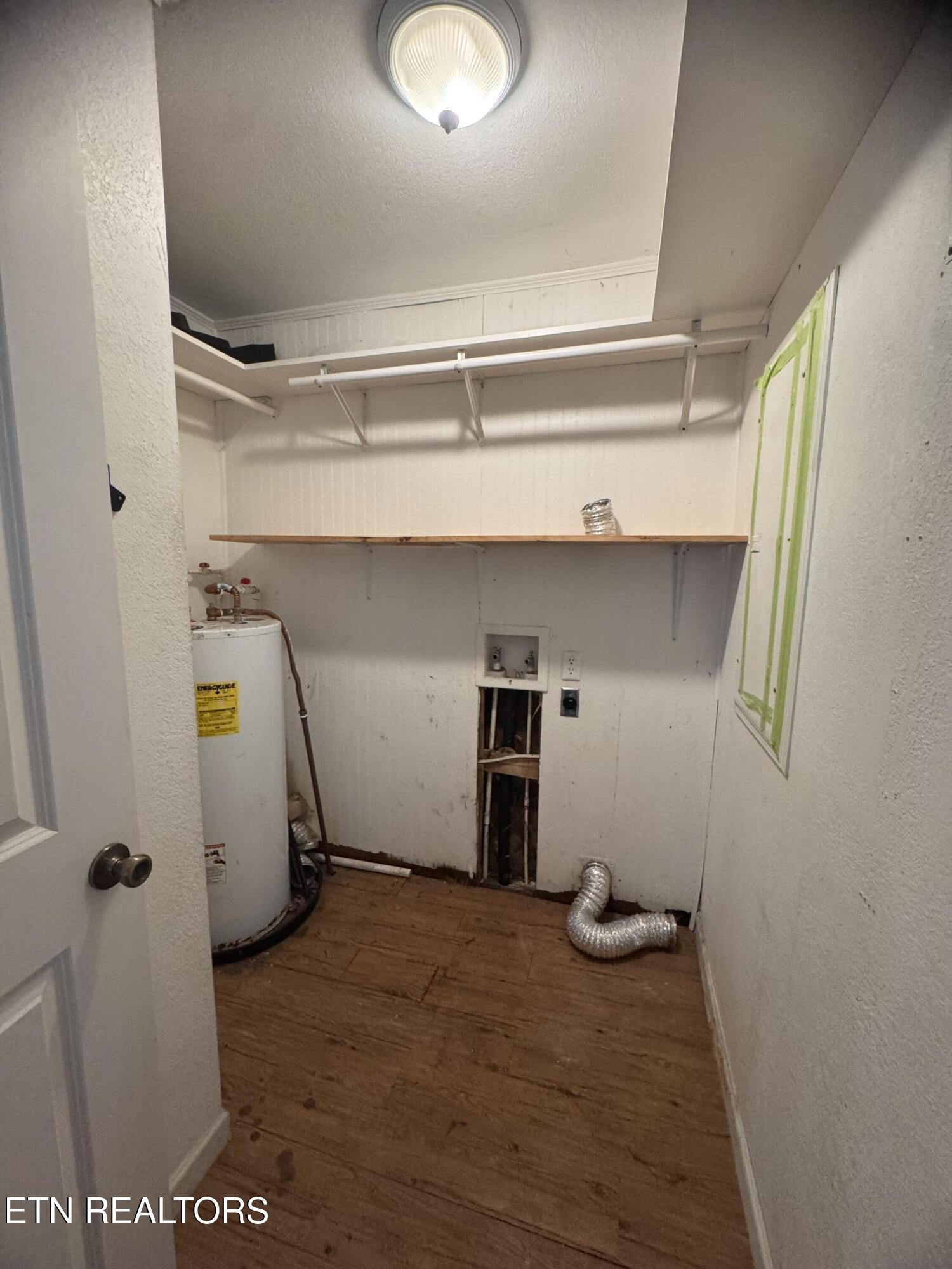 170 Dotson Road Greenback, TN 37742 - Photo 13 of 18 Laundry