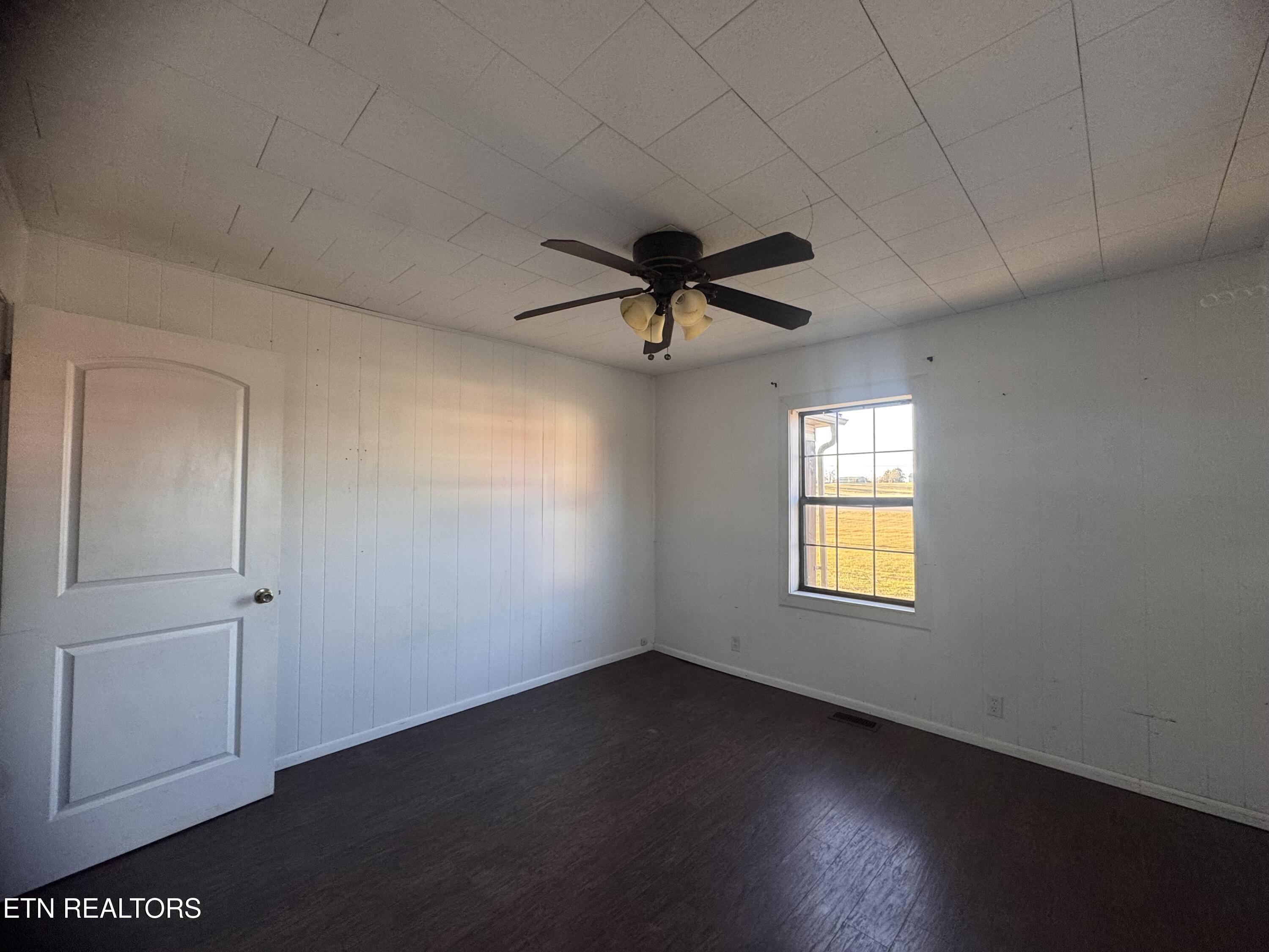 170 Dotson Road Greenback, TN 37742 - Photo 8 of 18 BR 1