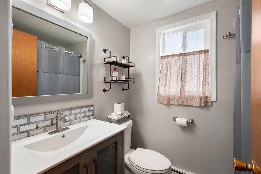 250 North Raymond Road, Unit A1 Spokane Valley, WA 99206 - Photo 15 of 19