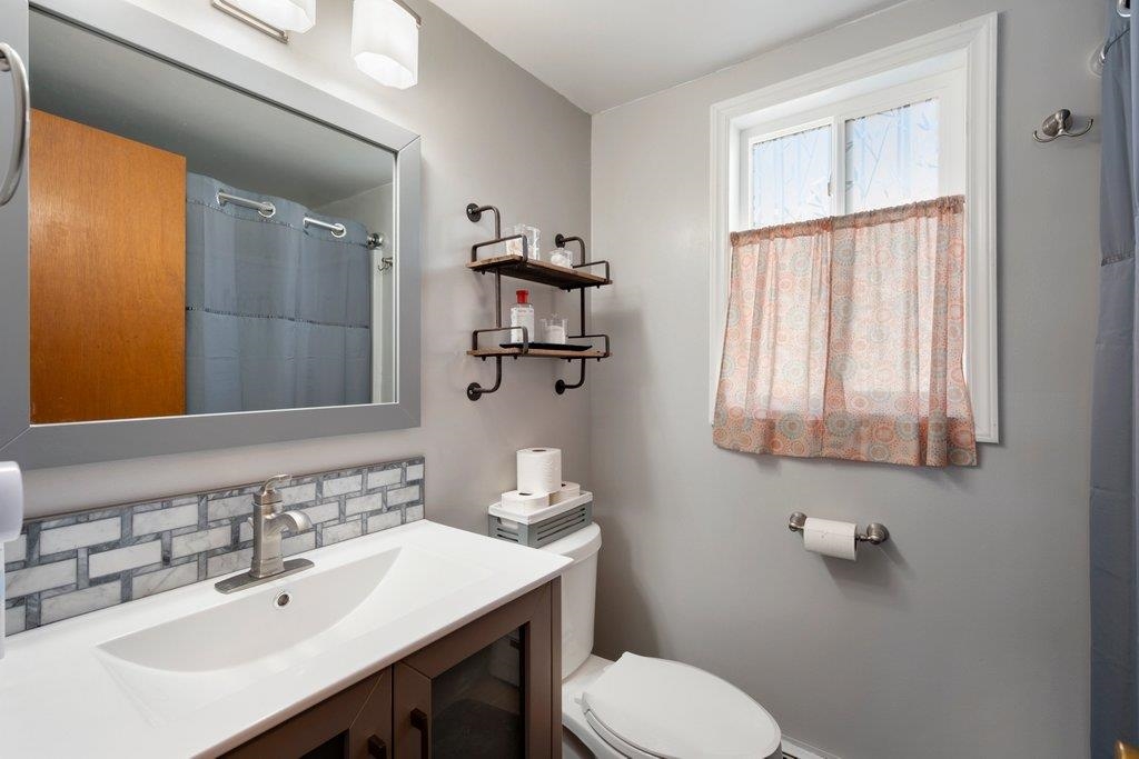 250 North Raymond Road, Unit A1 Spokane Valley, WA 99206 - Photo 16 of 19