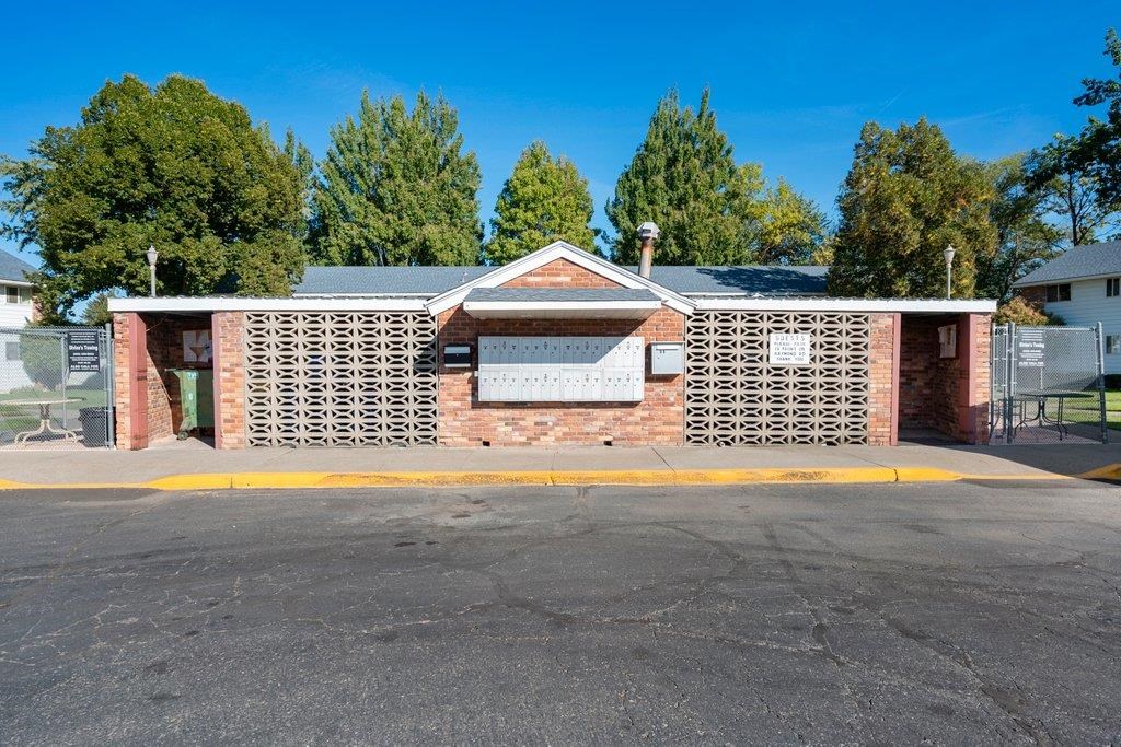 250 North Raymond Road, Unit A1 Spokane Valley, WA 99206 - Photo 18 of 19