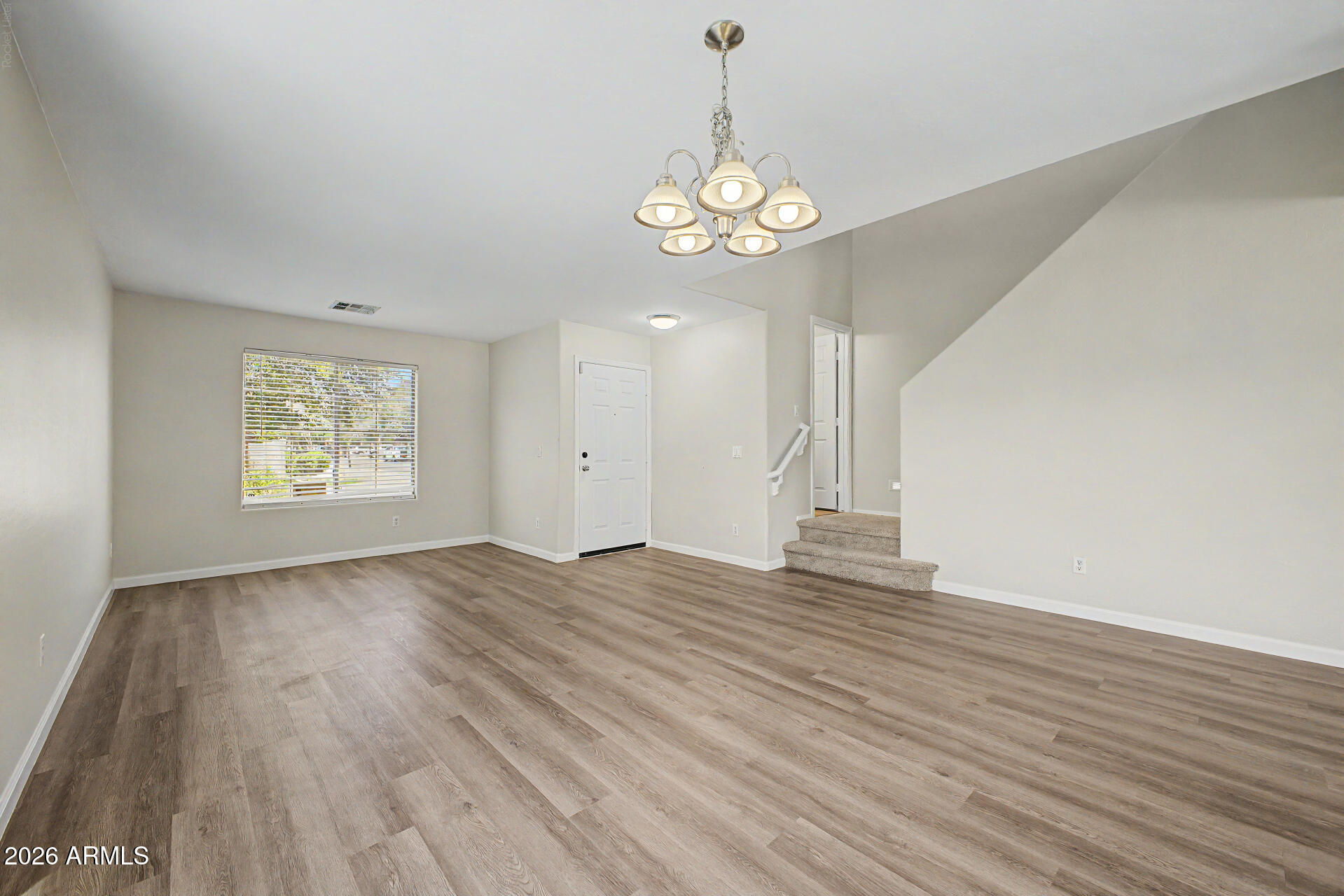 7309 West Crown King Road Phoenix, AZ 85043 - Photo 5 of 34